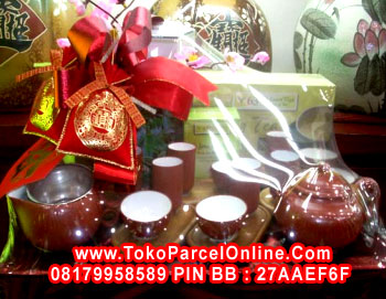 tea set parcel imlek 08179958589 jakarta parcelindonesia.com